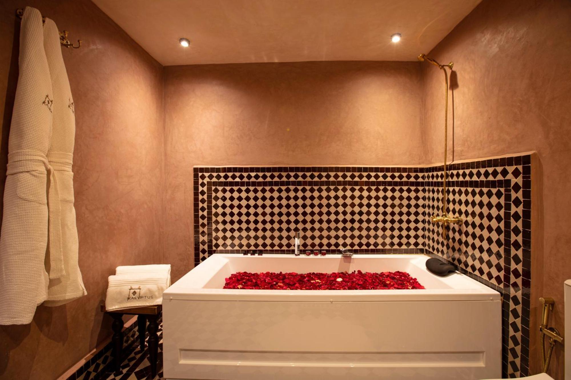 Kalyptus Luxury Camp Hotel Лала Такеркуст Екстериор снимка